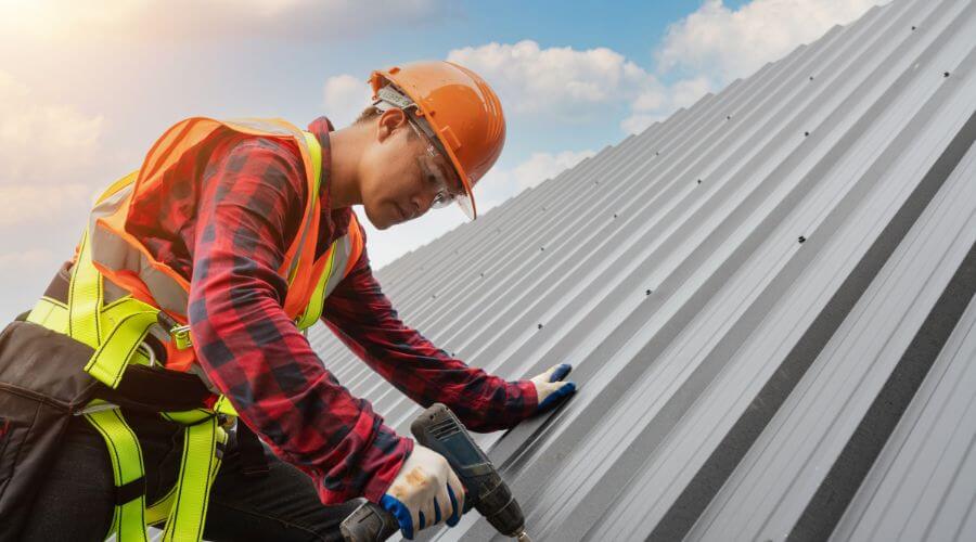 Professional residential roofers in New Douglas, IL